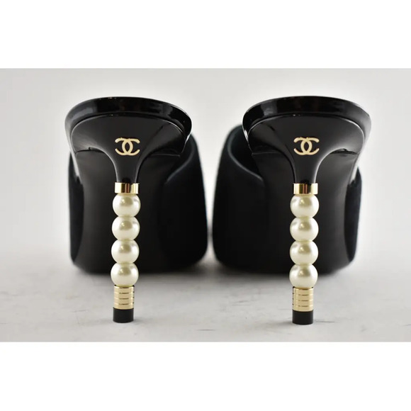 Chanel 20C Paris In Rome Pearl Black Suede Patent CC Mule Slide Heel Pump 42 - Picture 7 of 8
